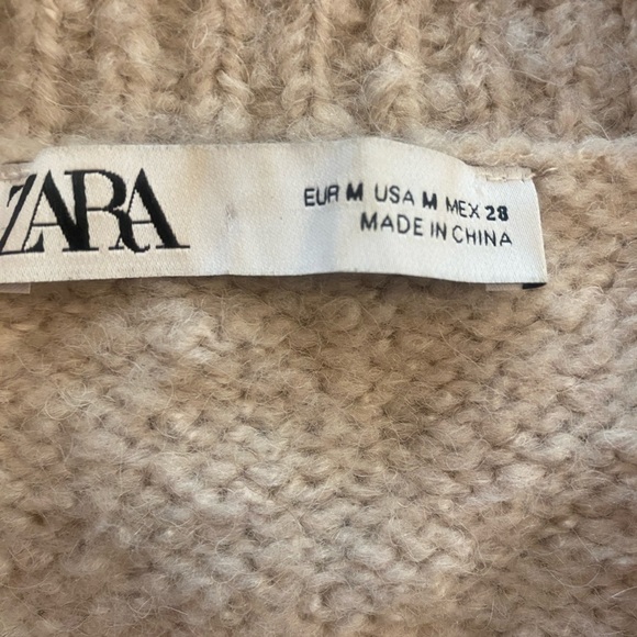 Zara Crochet Floral Knit Cardigan Cottagecore size M/L - Picture 12 of 16